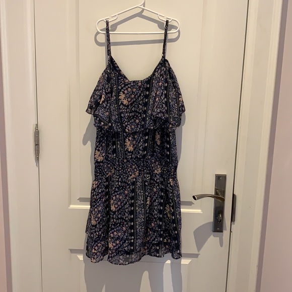 Ruffled jumper - Picture 3 of 3